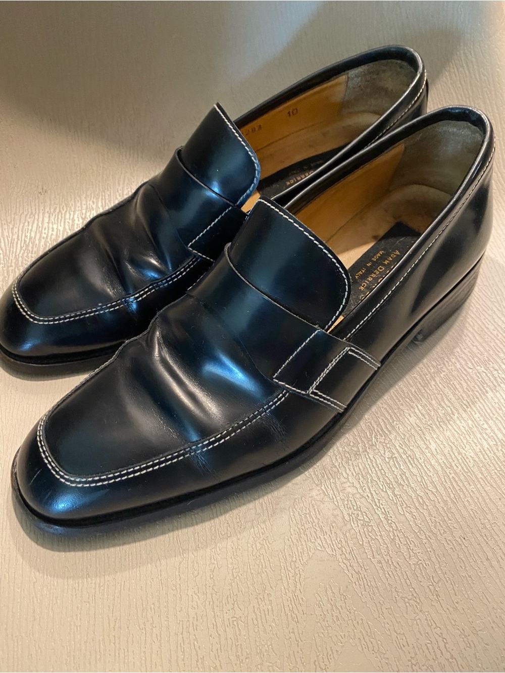 To Boot New York calfskin leather black contrast stitching square toe loafers 10